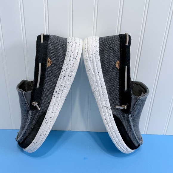 Lamo Men's Calvin Slip-On Canvas Loafers - Picture 15 of 15